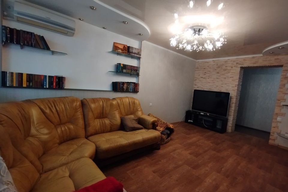 Продаётся 3-комнатная квартира, 87 м²