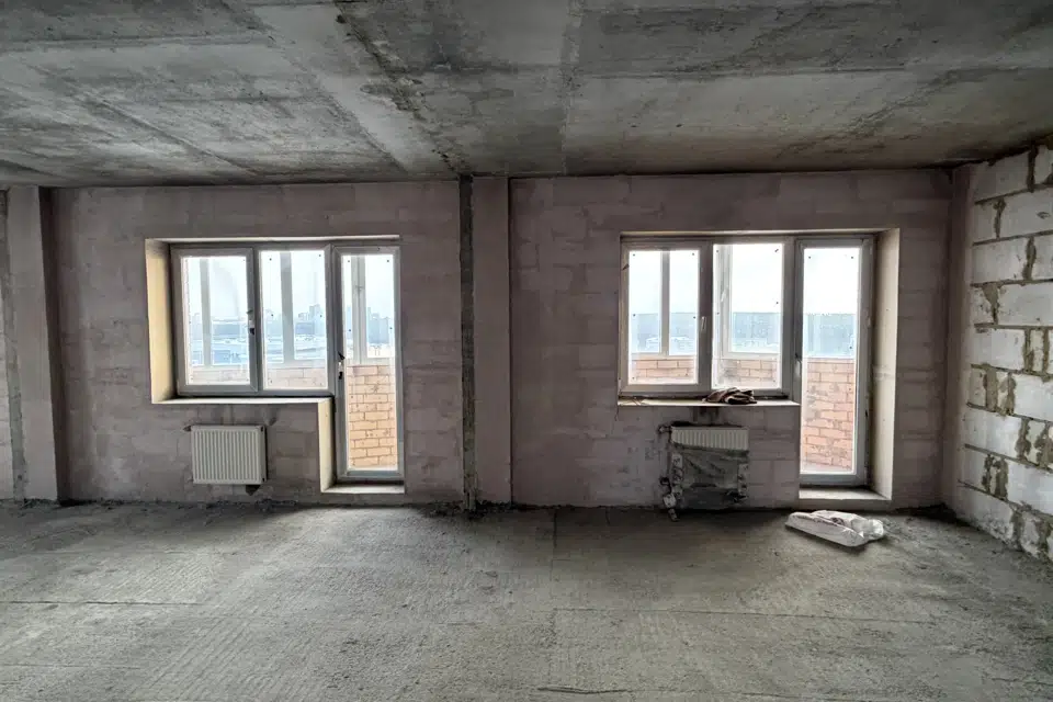 Продаётся 5-комнатная квартира, 200.6 м²