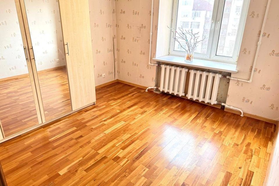 Продаётся 3-комнатная квартира, 76.9 м²