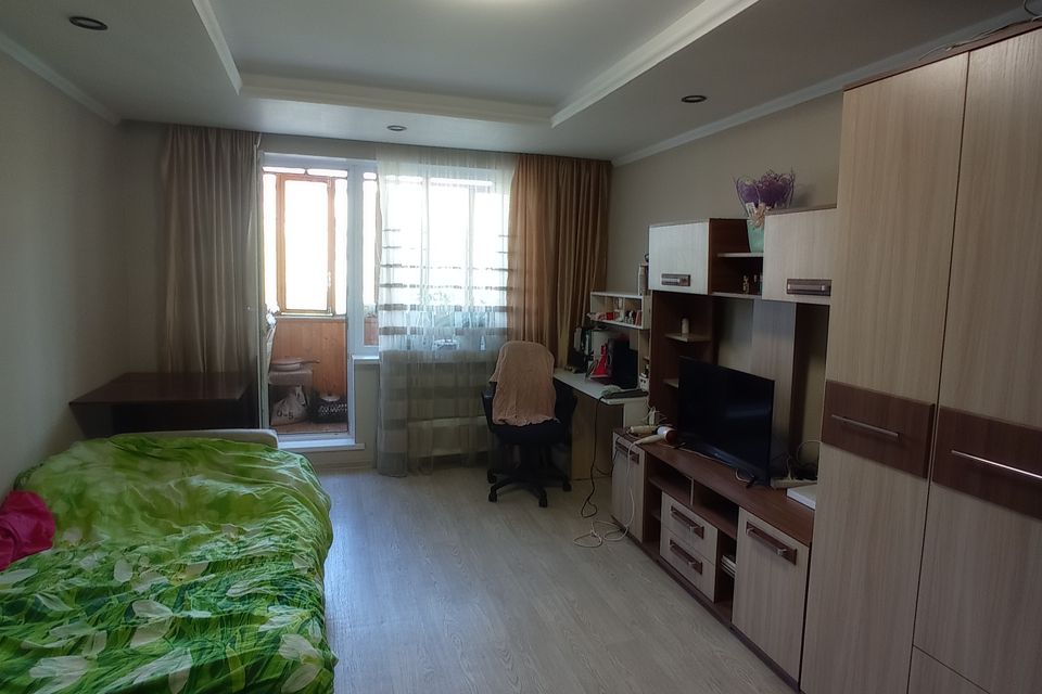 Продаётся 3-комнатная квартира, 60 м²