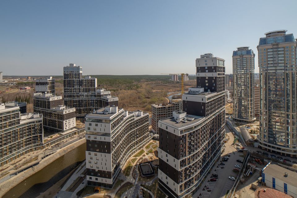 Продаётся 2-комнатная квартира, 77.8 м²