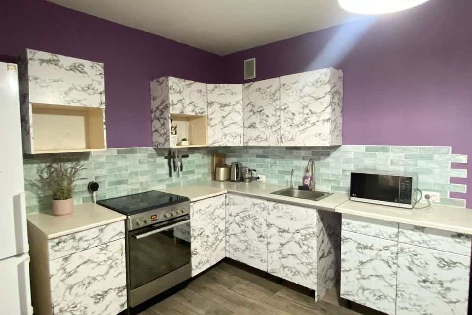 Продаётся 3-комнатная квартира, 104.7 м²
