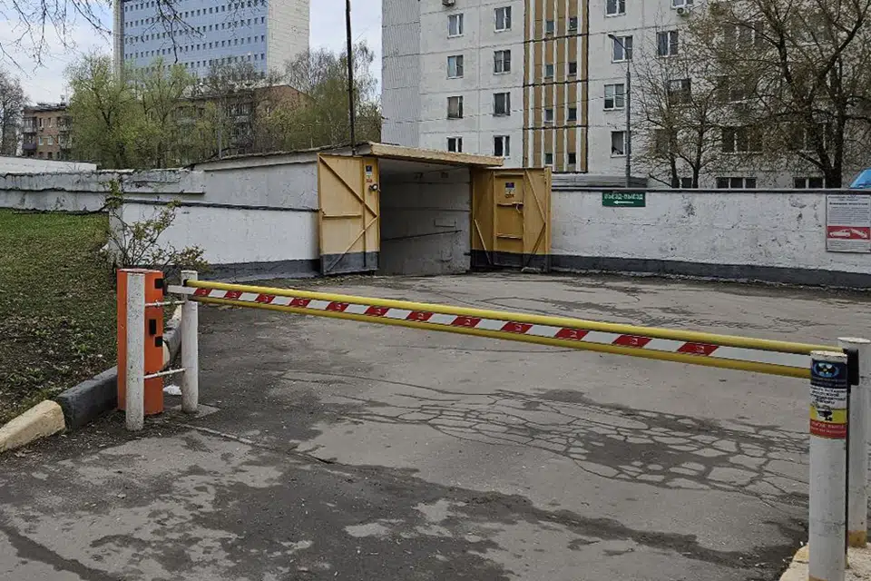 Продаётся гараж, 18 м²