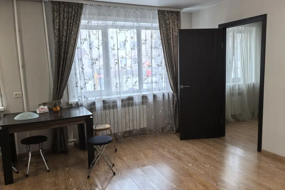 Продаётся 2-комнатная квартира, 42.6 м²