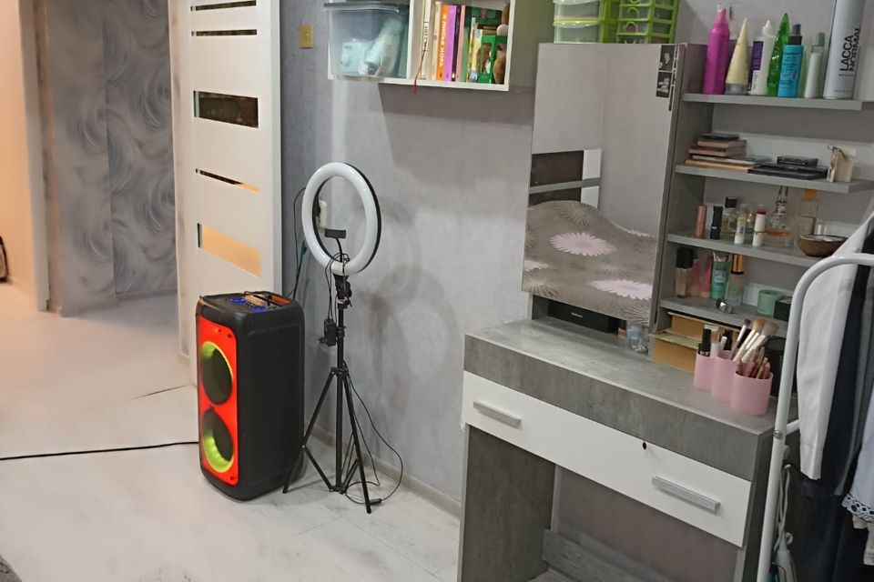 Продаётся 2-комнатная квартира, 52.5 м²