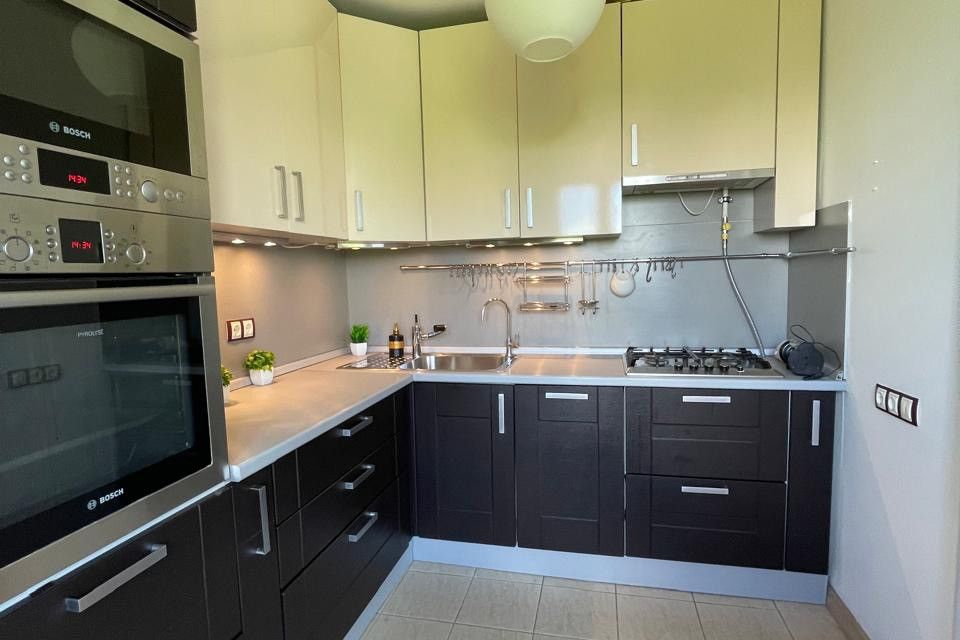 Продаётся 3-комнатная квартира, 63 м²