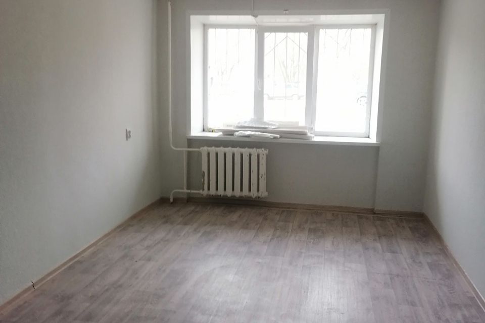 Продаётся 3-комнатная квартира, 59.5 м²