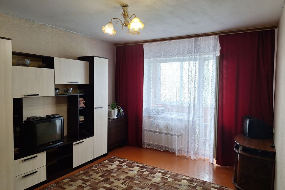 Продаётся 1-комнатная квартира, 37.5 м²