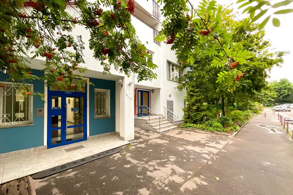 Продаётся 3-комнатная квартира, 112.4 м²