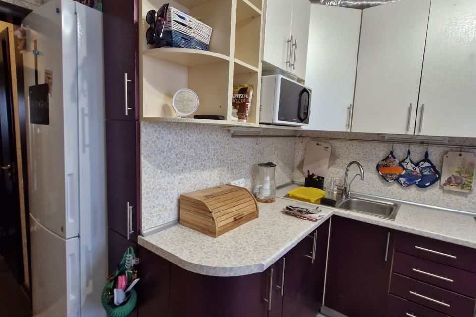 Продаётся 1-комнатная квартира, 37 м²