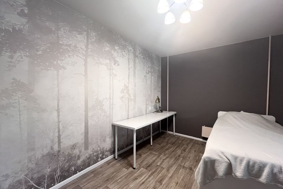 Продаётся 4-комнатная квартира, 82.9 м²