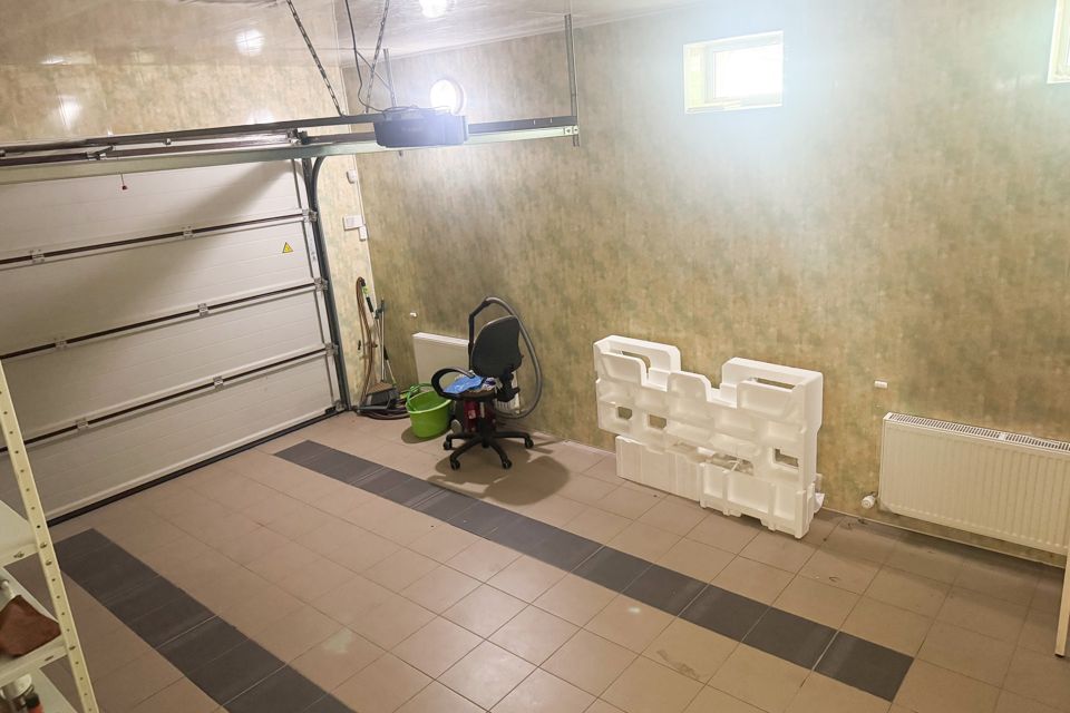 Продаётся 2-этажный дом, 223 м²