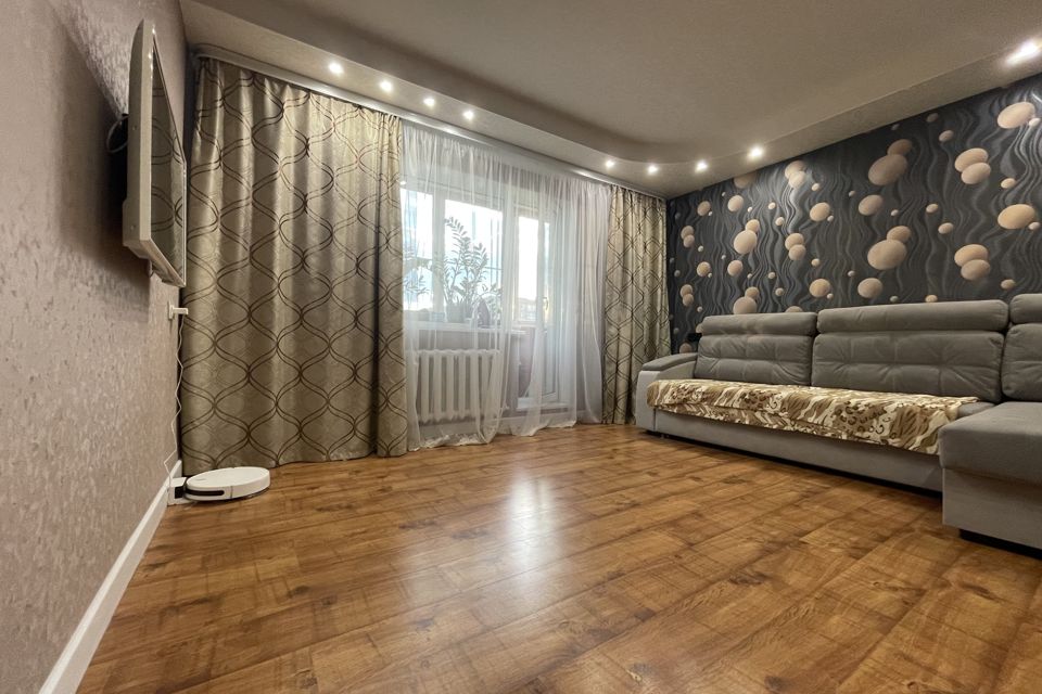 Продаётся 3-комнатная квартира, 61.4 м²