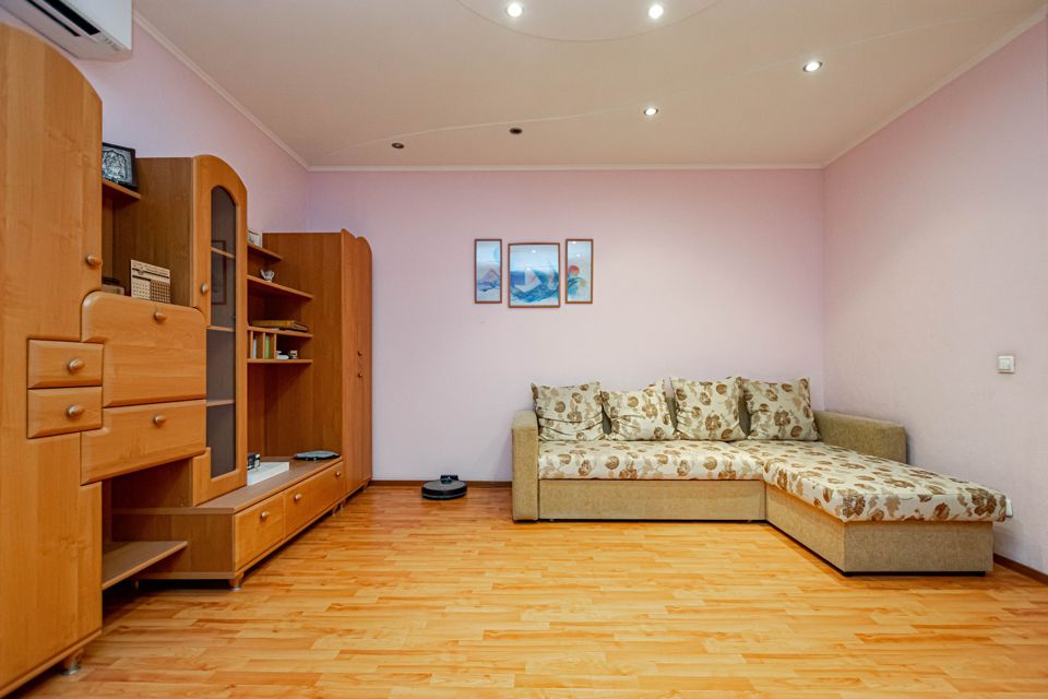Продаётся 2-комнатная квартира, 61 м²