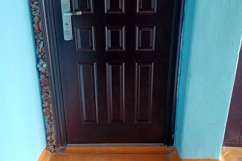 Продаётся 4-комнатная квартира, 68.9 м²