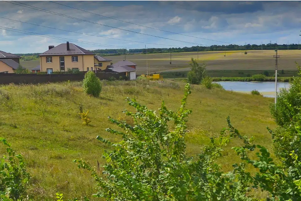 Продаётся 3-этажный дом, 287.5 м²