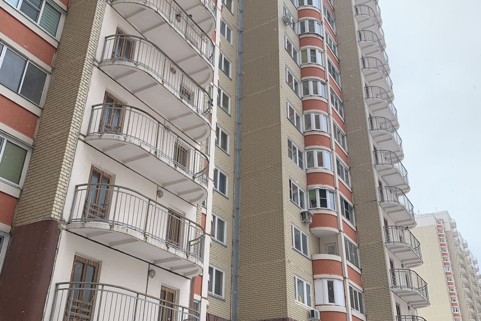 Продаётся 3-комнатная квартира, 77.4 м²