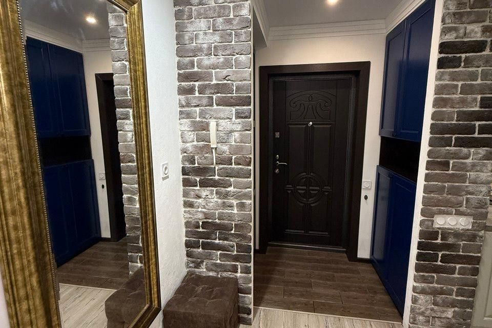 Продаётся 2-комнатная квартира, 55 м²