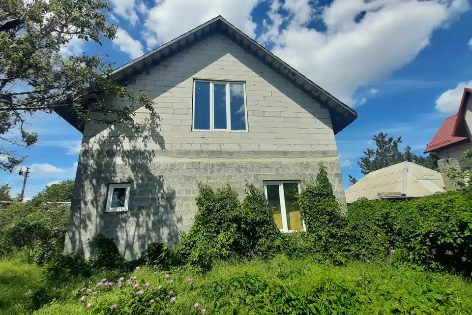 Продаётся 2-этажный дом, 155 м²