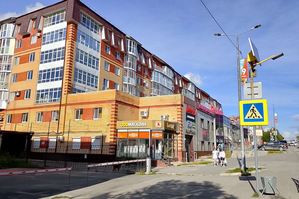 Продаётся 2-комнатная квартира, 67.7 м²
