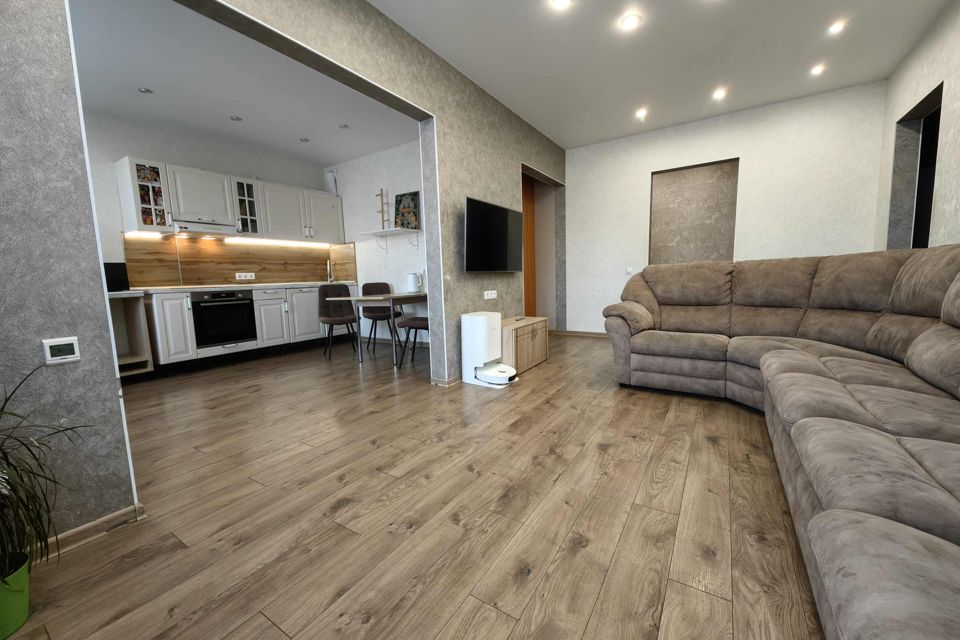 Продаётся 3-комнатная квартира, 86 м²