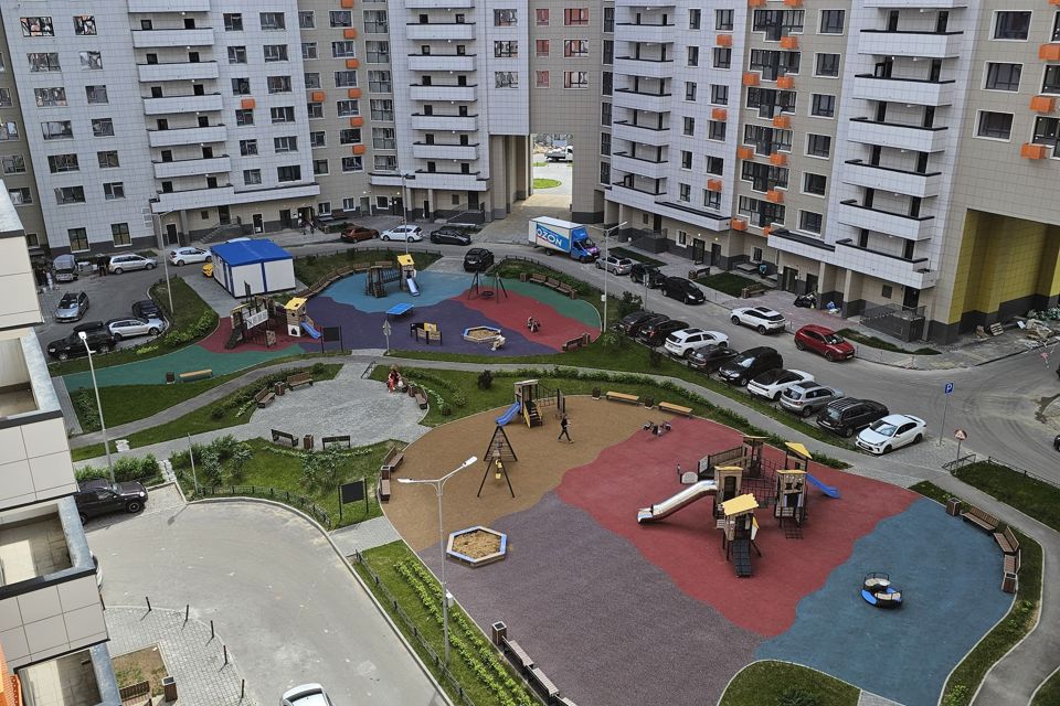 Продаётся 3-комнатная квартира, 82.4 м²