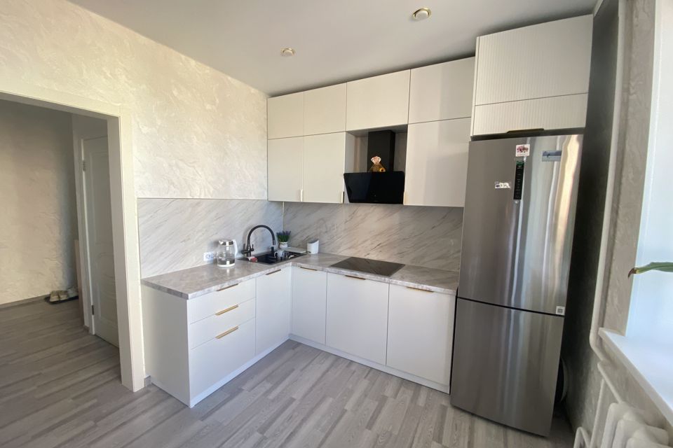 Продаётся 2-комнатная квартира, 58.3 м²