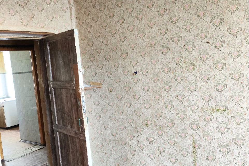 Продаётся комната в 2-комн. квартире, 21.5 м²