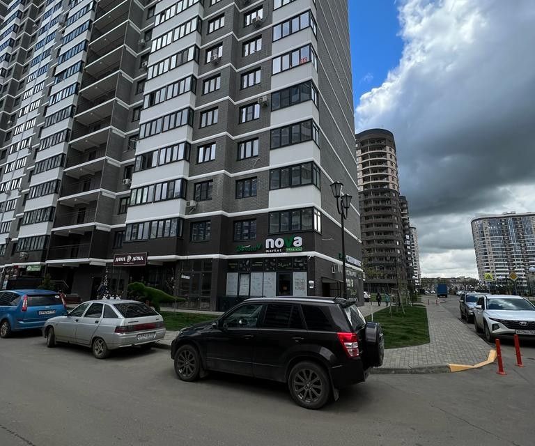 Продаётся 1-комнатная квартира, 37.9 м²