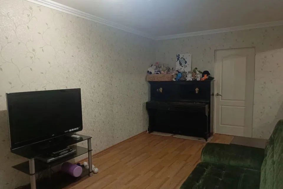 Продаётся 3-комнатная квартира, 65 м²