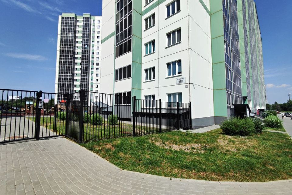 Продаётся 2-комнатная квартира, 37.2 м²