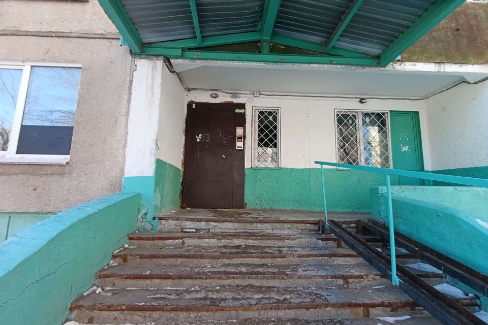 Продаётся комната в 1-комн. квартире, 16.4 м²