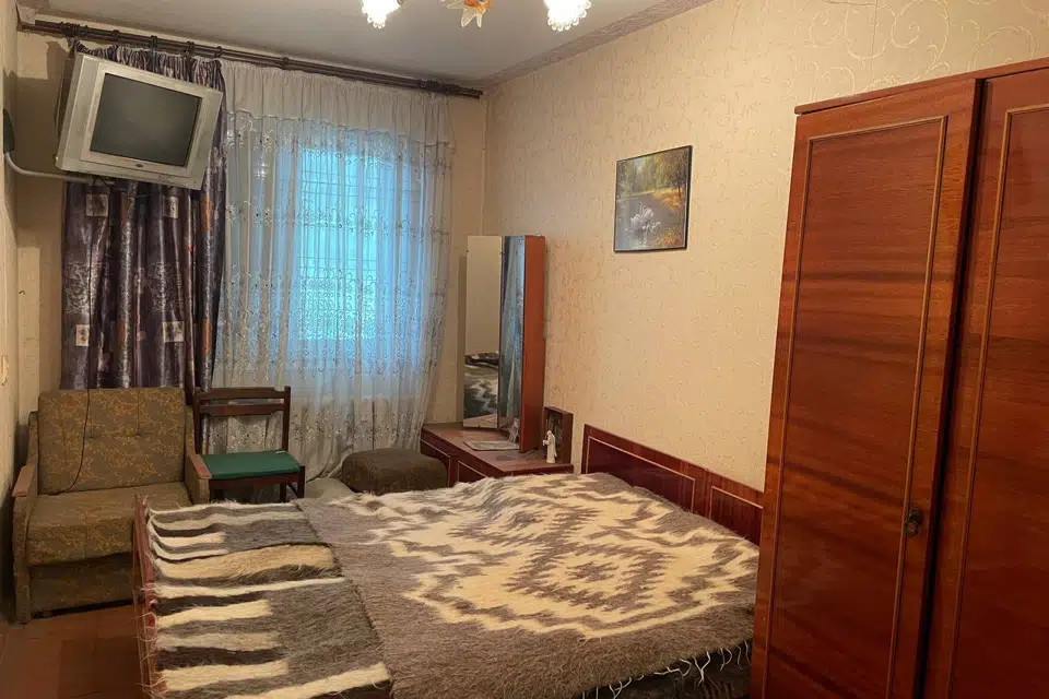 Продаётся 3-комнатная квартира, 58 м²