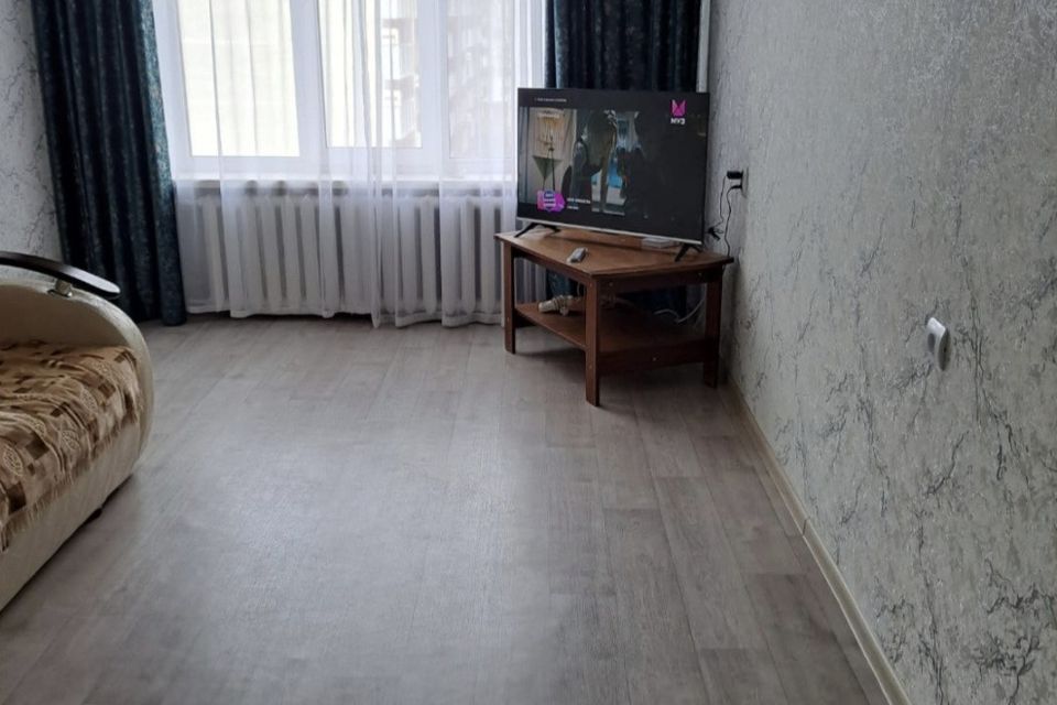 Продаётся 2-комнатная квартира, 43.3 м²