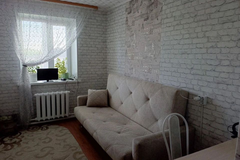 Продаётся 3-комнатная квартира, 56.2 м²