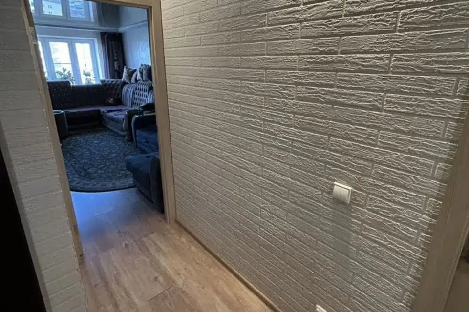 Продаётся 1-комнатная квартира, 42 м²