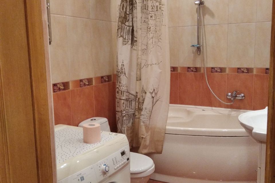 Продаётся 3-комнатная квартира, 93.5 м²
