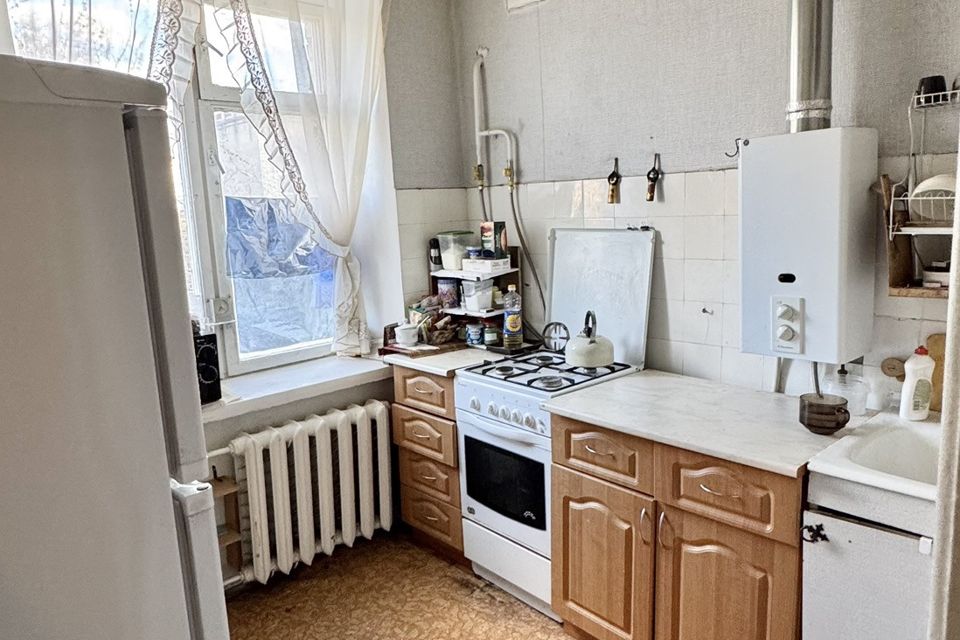 Продаётся 2-комнатная квартира, 41.9 м²