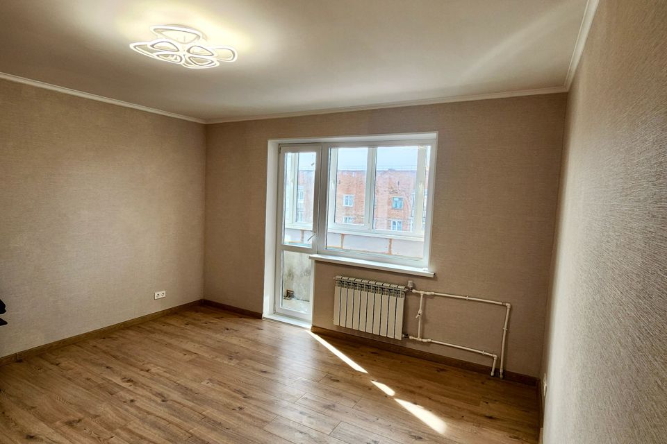 Продаётся 1-комнатная квартира, 37.4 м²