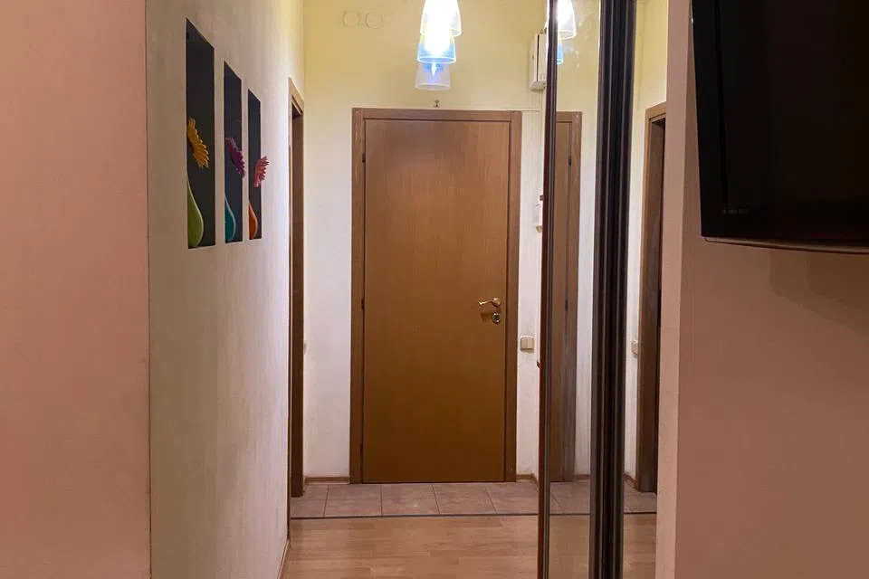 Продаётся 3-комнатная квартира, 58 м²