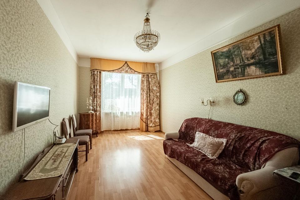Продаётся 2-комнатная квартира, 55 м²