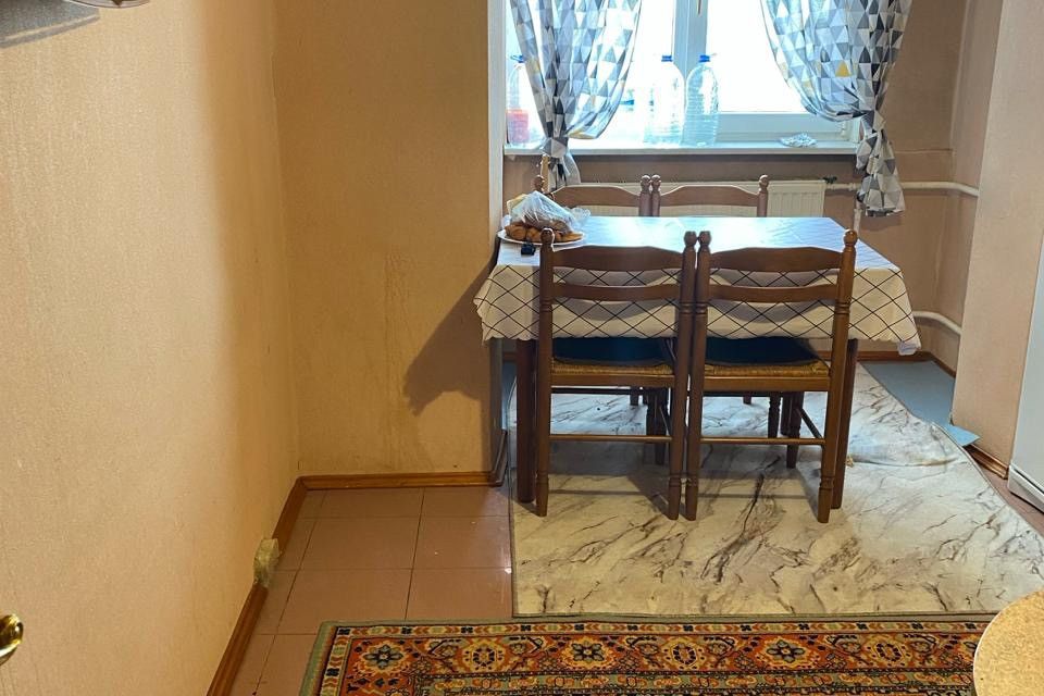 Продаётся 3-комнатная квартира, 61.8 м²