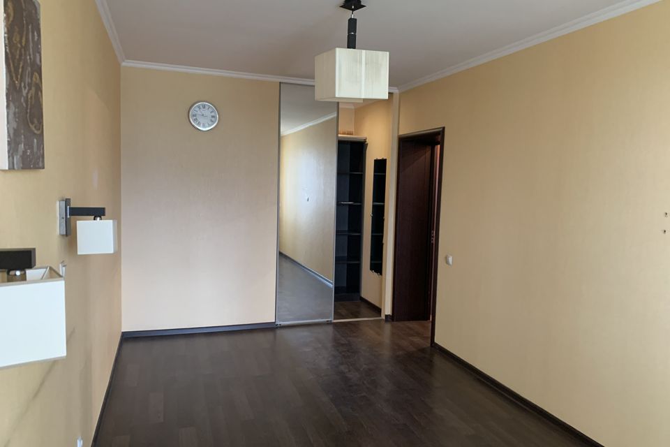 Продаётся 2-комнатная квартира, 73.6 м²