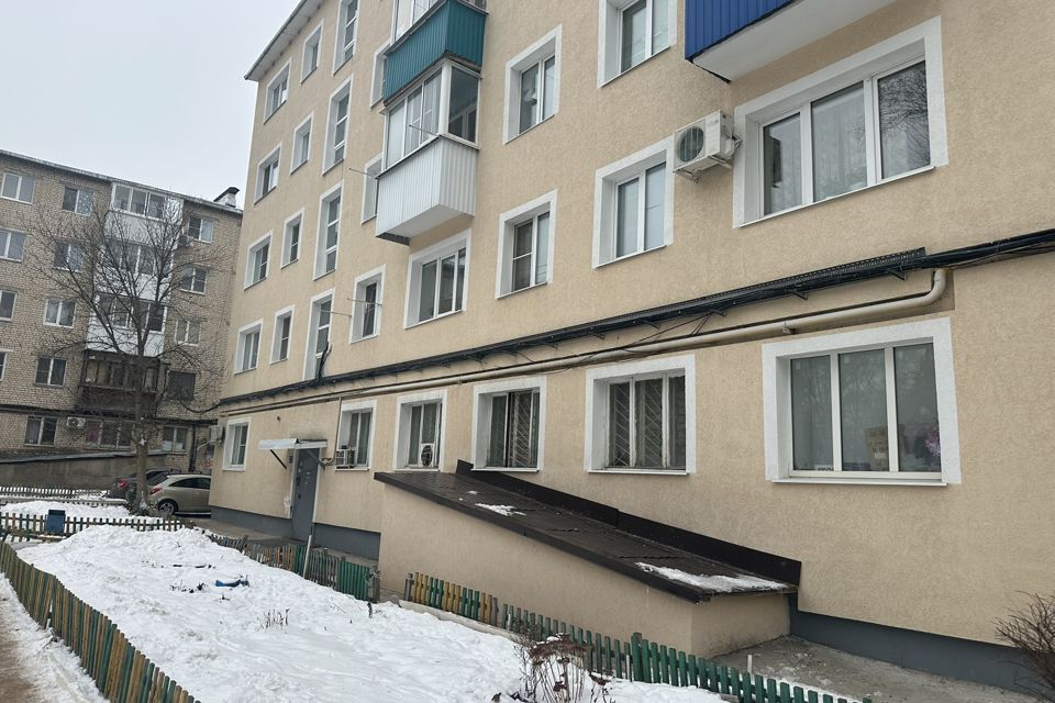 Продаётся 3-комнатная квартира, 56.7 м²