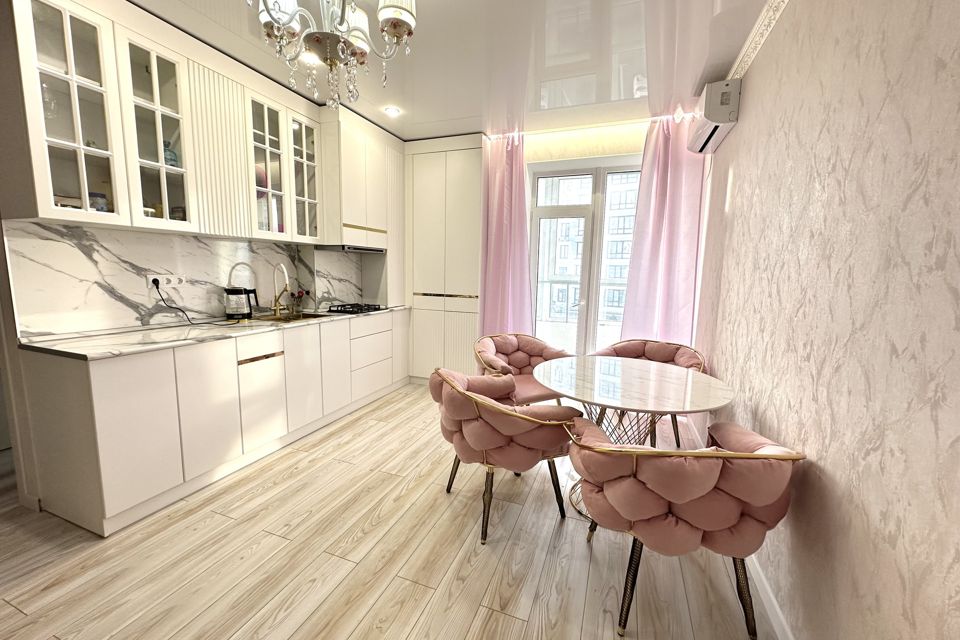 Продаётся 3-комнатная квартира, 60 м²