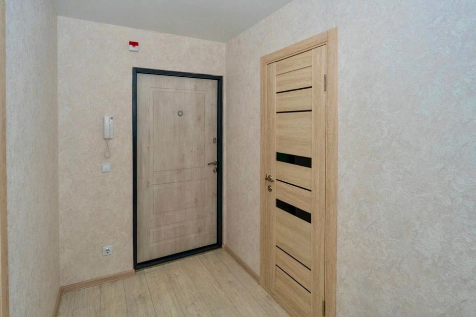 Продаётся 3-комнатная квартира, 82 м²