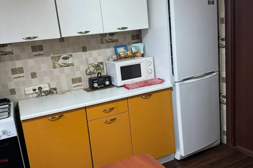 Продаётся 3-комнатная квартира, 72 м²