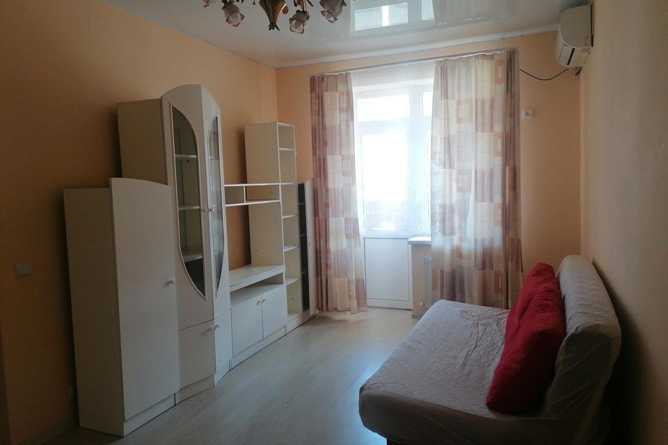 Сдаётся 1-комнатная квартира, 37.5 м²