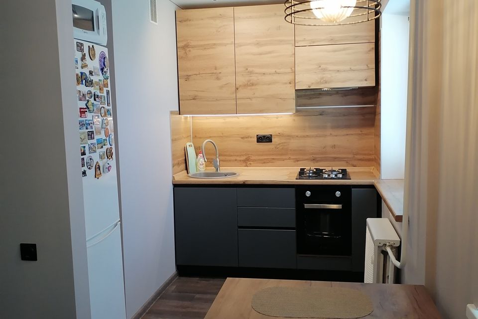 Продаётся 3-комнатная квартира, 58 м²
