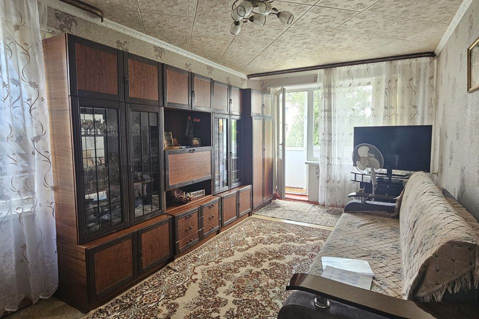 Продаётся 3-комнатная квартира, 60.7 м²